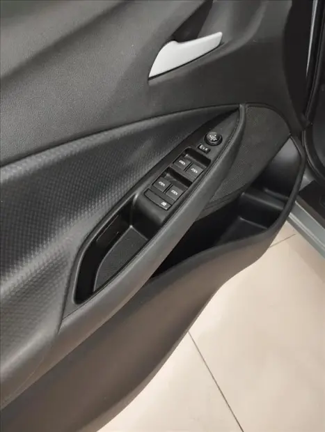 CHEVROLET Onix Hatch 1.0 4P FLEX LT PLUS, Foto 8