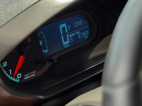 CHEVROLET Onix Hatch 1.4 4P FLEX ACTIV AUTOMTICO, Foto 4