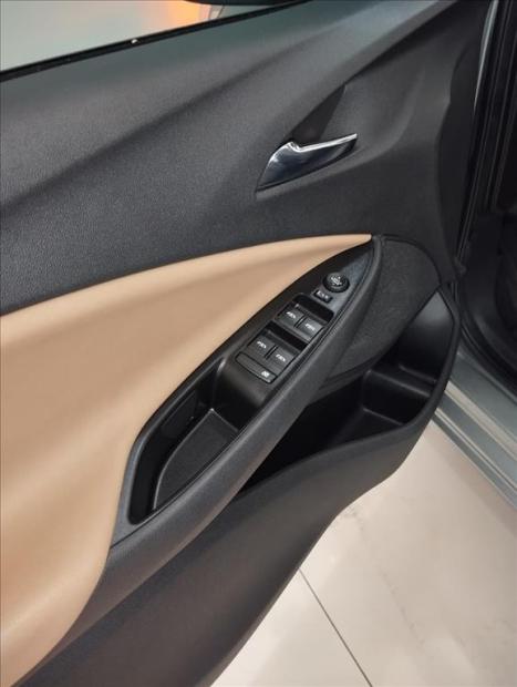 CHEVROLET Onix Hatch 1.0 12V 4P FLEX PREMIER TURBO AUTOM�TICO, Foto 9