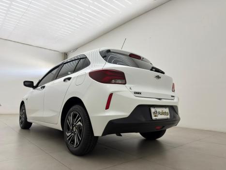 CHEVROLET Onix Hatch 1.0 12V 4P FLEX TURBO AUTOM�TICO, Foto 3