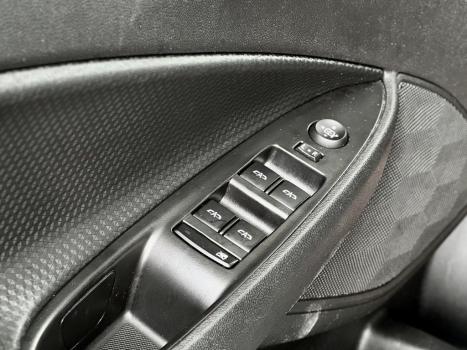 CHEVROLET Onix Hatch 1.0 4P FLEX LTZ TURBO AUTOM�TICO, Foto 5