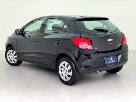 CHEVROLET Onix Hatch 1.4 4P FLEX LT, Foto 5