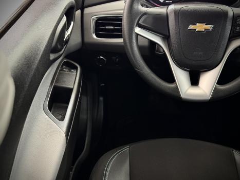 CHEVROLET Onix Hatch 1.4 4P FLEX LT, Foto 9
