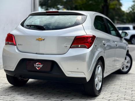 CHEVROLET Onix Hatch 1.4 4P FLEX LT, Foto 13