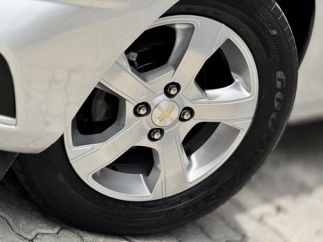 CHEVROLET Onix Hatch 1.4 4P FLEX LT, Foto 2