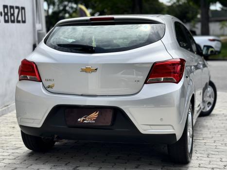 CHEVROLET Onix Hatch 1.4 4P FLEX LT, Foto 7