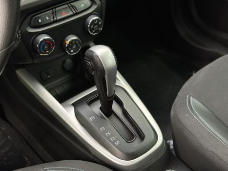 CHEVROLET Onix Hatch 1.4 4P FLEX ADVANTAGE AUTOM�TICO, Foto 9