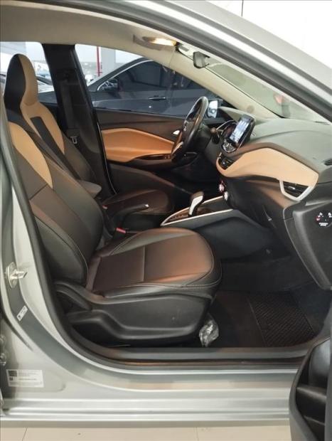 CHEVROLET Onix Hatch 1.0 12V 4P FLEX PREMIER TURBO AUTOM�TICO, Foto 9