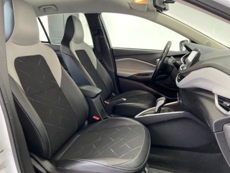 CHEVROLET Onix Hatch 1.0 12V 4P FLEX PREMIER TURBO AUTOM�TICO, Foto 10