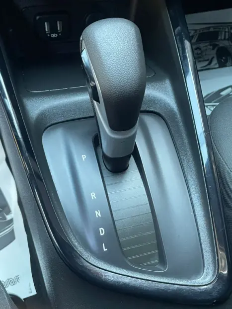 CHEVROLET Onix Hatch 1.0 12V 4P FLEX TURBO AUTOM�TICO, Foto 9