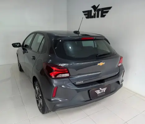 CHEVROLET Onix Hatch 1.0 12V 4P FLEX LT, Foto 13