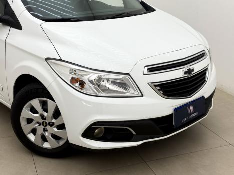 CHEVROLET Onix Hatch 1.0 12V 4P FLEX LT, Foto 2