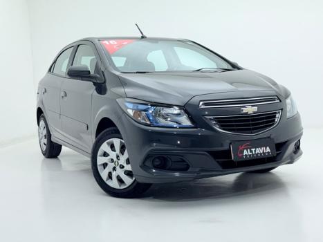 CHEVROLET Onix Hatch 1.4 4P FLEX LT, Foto 2