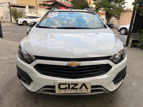 CHEVROLET Onix Hatch 1.4 4P FLEX ACTIV AUTOM�TICO, Foto 2