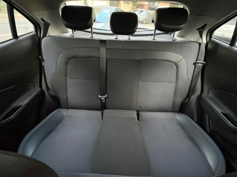 CHEVROLET Onix Hatch 1.4 4P FLEX ACTIV AUTOM�TICO, Foto 9