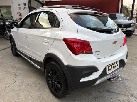 CHEVROLET Onix Hatch 1.4 4P FLEX ACTIV AUTOM�TICO, Foto 12
