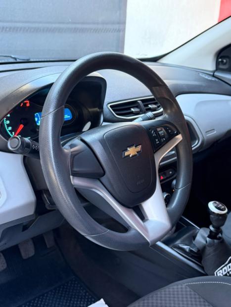 CHEVROLET Onix Hatch 1.4 4P FLEX LT, Foto 9
