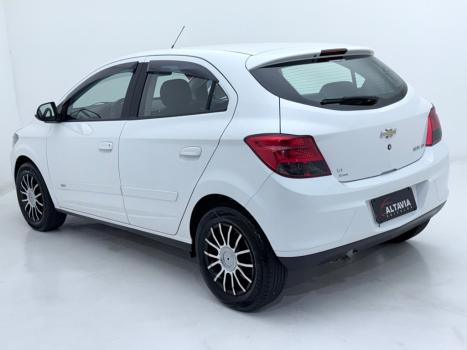 CHEVROLET Onix Hatch 1.4 4P FLEX LT, Foto 9