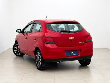 CHEVROLET Onix Hatch 1.4 4P FLEX LTZ, Foto 4
