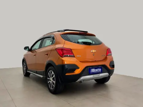 CHEVROLET Onix Sedan , Foto 4
