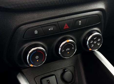 CHEVROLET Onix Sedan 1.0 12V 4P FLEX LT PLUS TURBO, Foto 12