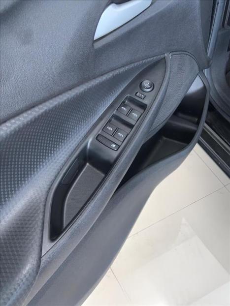 CHEVROLET Onix Sedan 1.0 12V 4P FLEX LTZ PLUS TURBO AUTOM�TICO, Foto 9