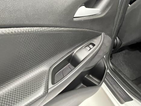 CHEVROLET Onix Sedan 1.0 12V 4P FLEX PLUS TURBO AUTOM�TICO, Foto 23