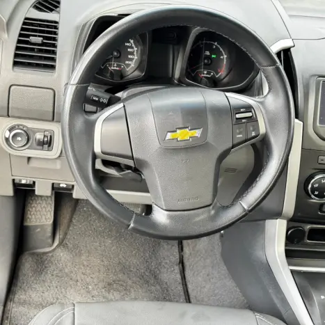 CHEVROLET S10 2.8 16V Z71 CABINE DUPLA 4X4 TURBO DIESEL AUTOM�TICO, Foto 29