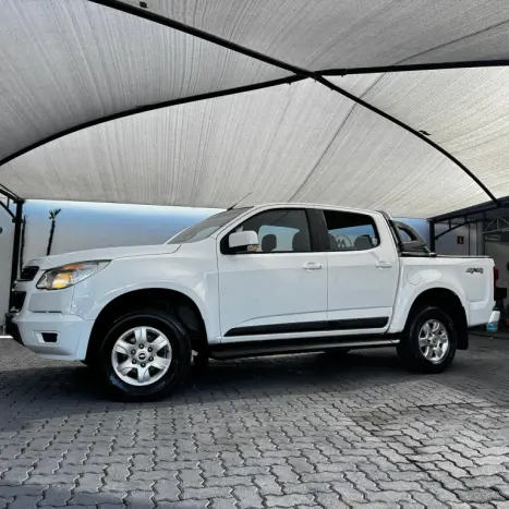 CHEVROLET S10 2.8 16V Z71 CABINE DUPLA 4X4 TURBO DIESEL AUTOM�TICO, Foto 30