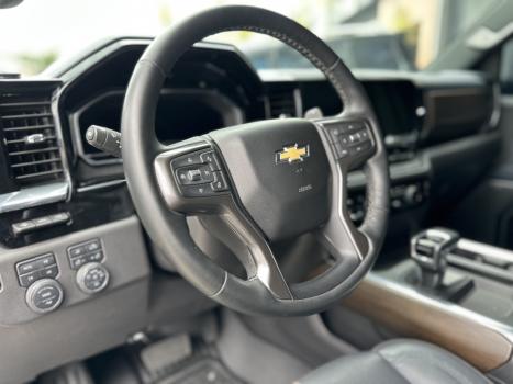 CHEVROLET Silverado 3.0 V6 DURAMAX CABINE DUPLA DIESEL 1500 HIGH COUNTRY 4WD AUTOM�TICO, Foto 3