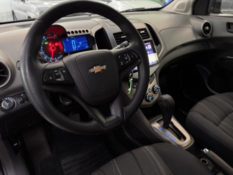 CHEVROLET Sonic Hatch 1.6 16V 4P LT FLEX AUTOM�TICO, Foto 9