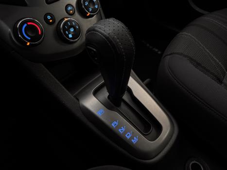 CHEVROLET Sonic Hatch 1.6 16V 4P LT FLEX AUTOM�TICO, Foto 12