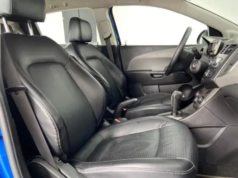 CHEVROLET Sonic Hatch 1.6 16V 4P LTZ FLEX AUTOM�TICO, Foto 9