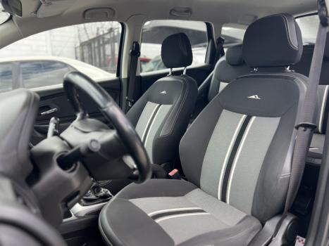 CHEVROLET Spin 1.8 4P FLEX ACTIVE, Foto 5