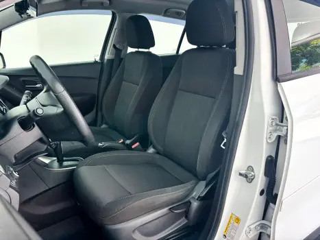 CHEVROLET Tracker 1.4 16V 4P FLEX LT TURBO AUTOMÁTICO, Foto 19 CHEVROLET Tracker 1.4 16V 4P FLEX LT TURBO AUTOMÁTICO, Foto 19