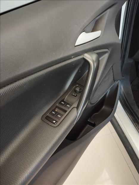 CHEVROLET Tracker 1.0 12V 4P FLEX TURBO AUTOMTICO, Foto 9