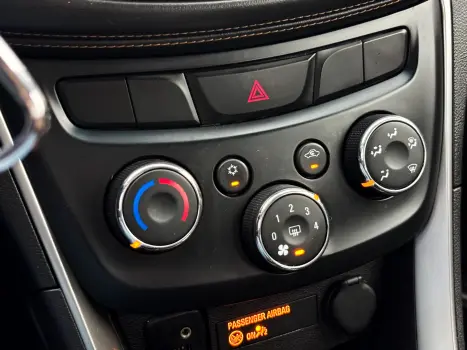 CHEVROLET Tracker 1.4 16V 4P FLEX LT TURBO AUTOMÁTICO, Foto 12 CHEVROLET Tracker 1.4 16V 4P FLEX LT TURBO AUTOMÁTICO, Foto 12