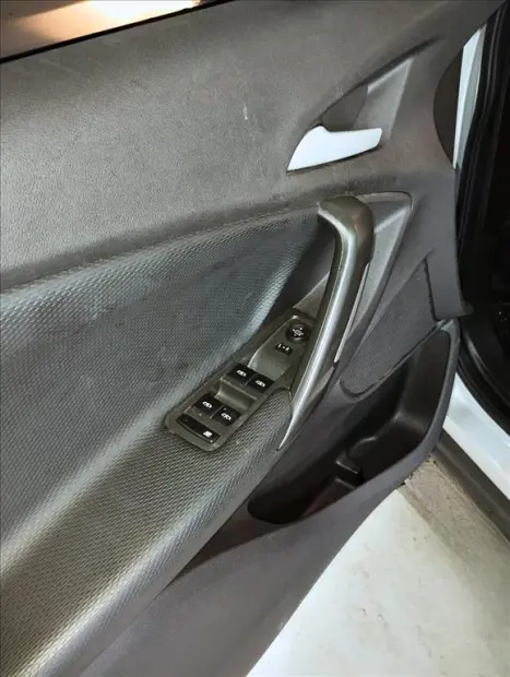 CHEVROLET Tracker 1.0 12V 4P FLEX TURBO LT AUTOM�TICO, Foto 8