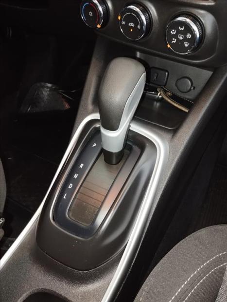 CHEVROLET Tracker 1.0 12V 4P FLEX TURBO LT AUTOM�TICO, Foto 14