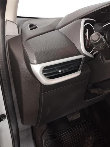 CHEVROLET Tracker 1.0 12V 4P FLEX TURBO AUTOM�TICO, Foto 11