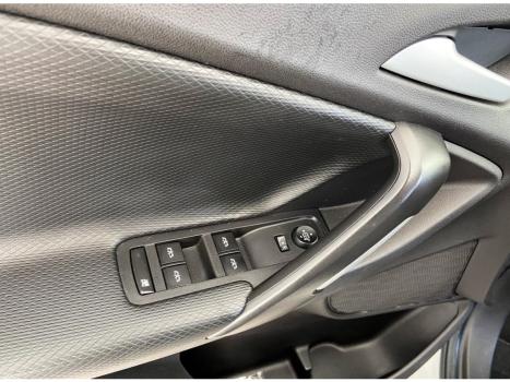CHEVROLET Tracker 1.0 12V 4P FLEX TURBO AUTOM�TICO, Foto 12