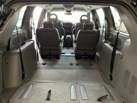 CHRYSLER Grand Caravan 3.3 V6 12V 4P LIMITED AUTOMÁTICO, Foto 17 CHRYSLER Grand Caravan 3.3 V6 12V 4P LIMITED AUTOMÁTICO, Foto 17