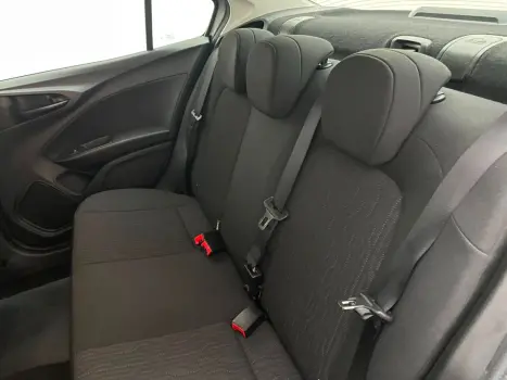 FIAT Cronos 1.3 4P FLEX DRIVE AUTOM�TICO CVT, Foto 10