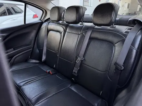 FIAT Cronos 1.8 4P FLEX PRECISION, Foto 12