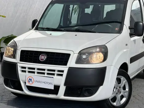 FIAT Doblo 1.8 16V 4P FLEX ESSENCE 7 LUGARES, Foto 6
