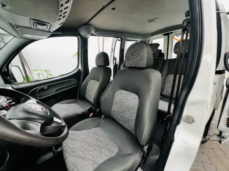 FIAT Doblo 1.8 16V 4P FLEX ESSENCE 7 LUGARES, Foto 23