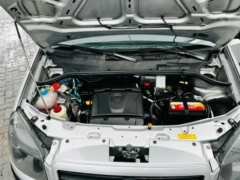 FIAT Doblo 1.8 16V 4P FLEX ESSENCE 7 LUGARES, Foto 13