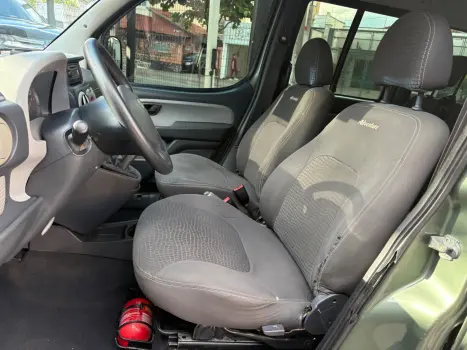 FIAT Doblo 1.8 16V 4P FLEX ADVENTURE, Foto 6