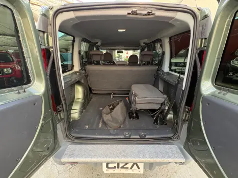 FIAT Doblo 1.8 16V 4P FLEX ADVENTURE, Foto 16