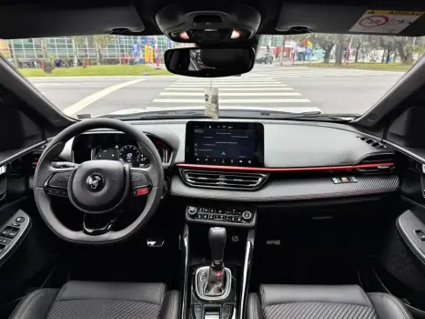 FIAT Fastback 1.3 16V 4P FLEX ABARTH TURBO 270 AUTOMÁTICO, Foto 11